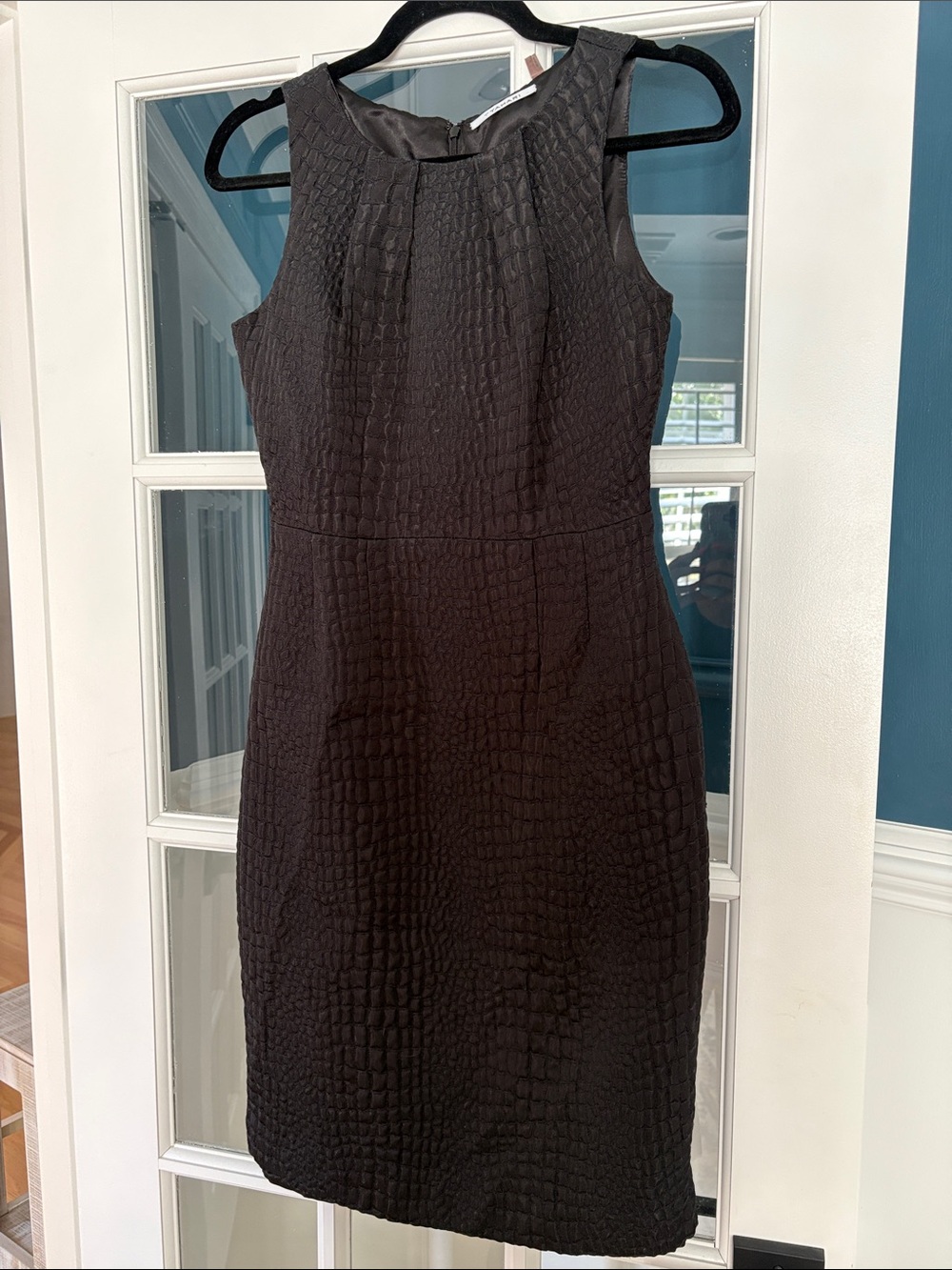 T Tahari Black Croc Embossed Sheath Dress | 6